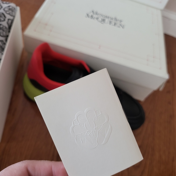 Alexander McQueen Black and Green Men's Shoes - Picture 13 of 14